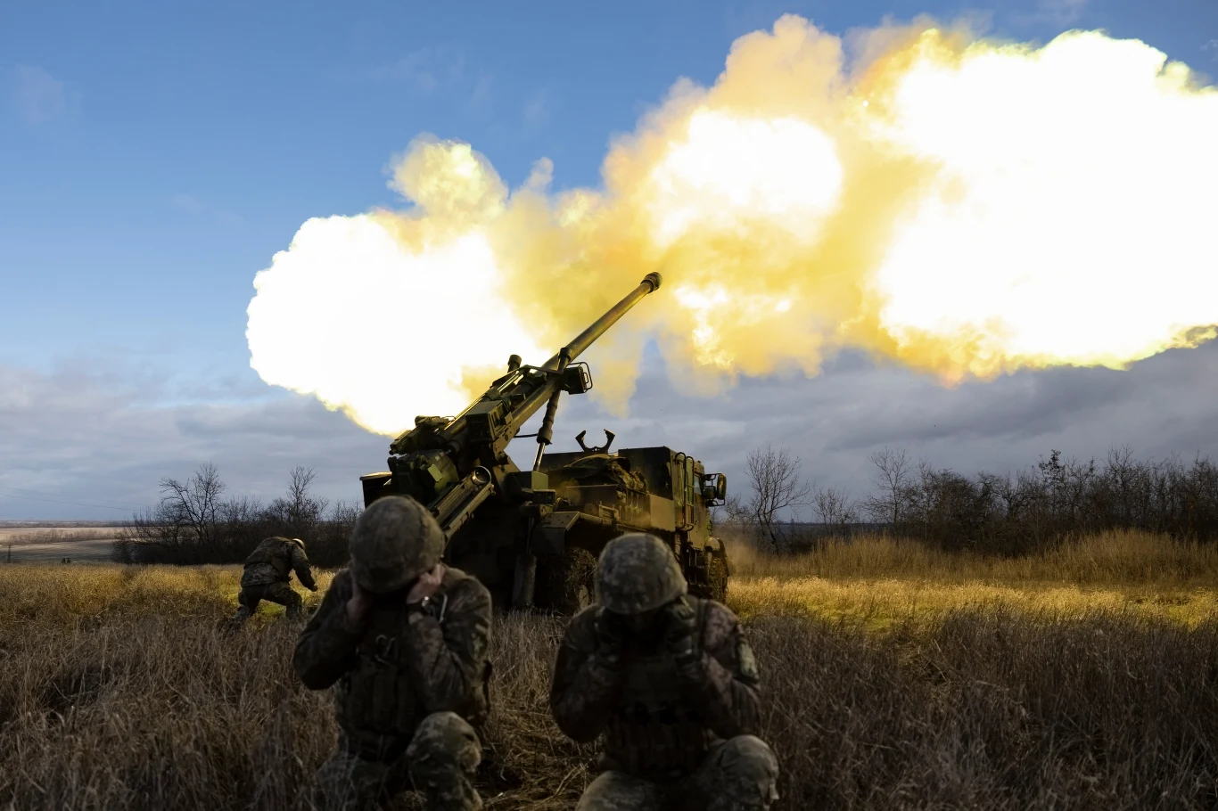 Wojna w Ukrainie: Ukraińscy żołnierze atakują Rosjan we wschodniej części kraju Wojna w Ukrainie: Ukraińscy żołnierze atakują Rosjan we wschodniej części kraju