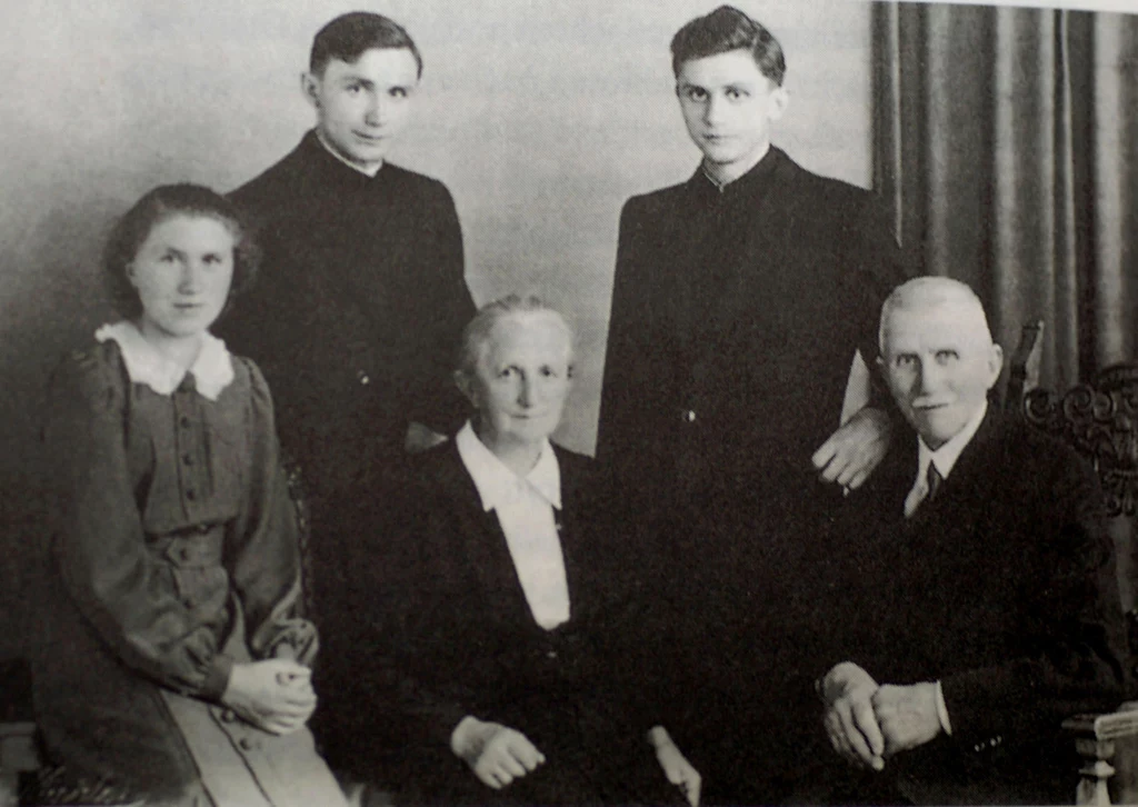 Portret rodziny Ratzingerów