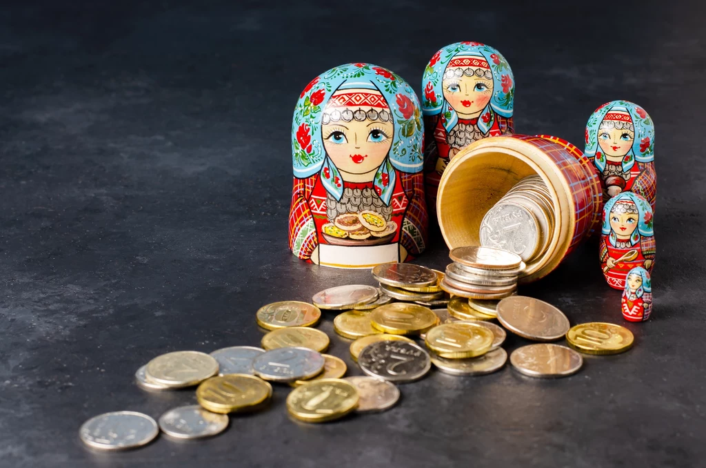 Mimo nałożonych sankcji Rosja odbudowuje swoją gospodarkę.