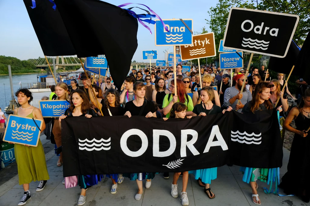 Protest przeciwko zanieczyszczeniu Odry