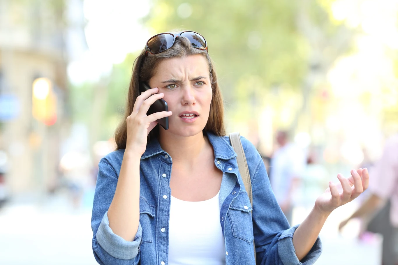 Użytkownicy telefonów z Androidem mogą być podsłuchiwani. Jak to możliwe? Użytkownicy telefonów z Androidem mogą być podsłuchiwani. Jak to możliwe?