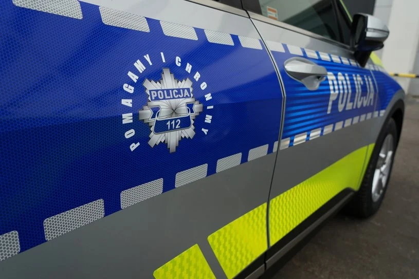 Nowe radiowozy otrzymają oczywiście nowy wzór oznaczeń Nowe radiowozy otrzymają oczywiście nowy wzór oznaczeń