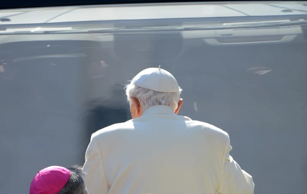 Choć każdy papież nazywany jest "ojcem świętym" nie każdy jest kanonizowany