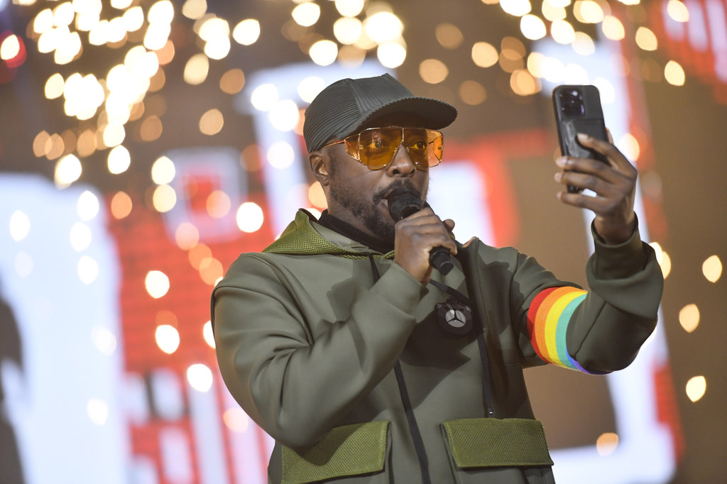 Will.i.am (Black Eyed Peas) relacjonował swój występ w Zakopanem na żywo