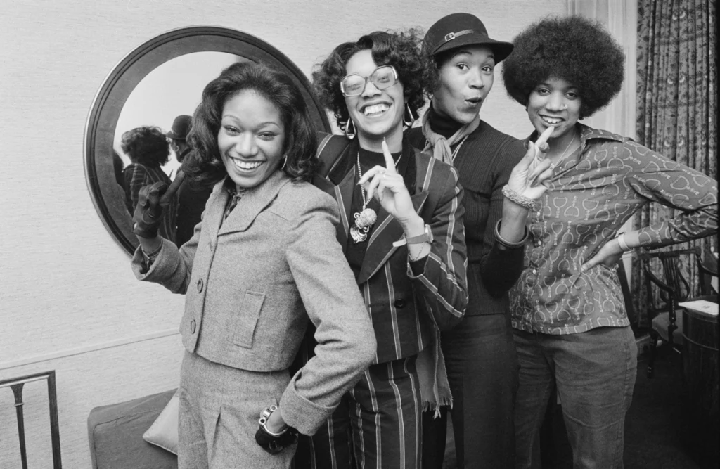 Pointer Sisters w 1974 r. - Anita druga od prawej