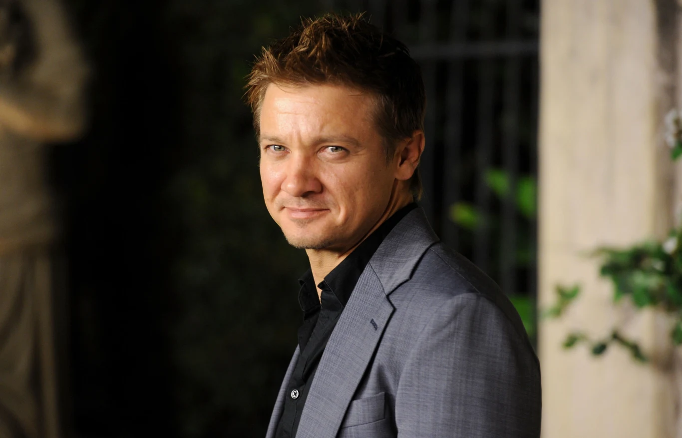 Jeremy Renner miał wypadek