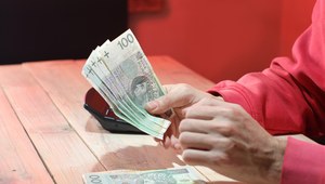 Podwyżka płacy minimalnej od 2026 roku. Pensja może wzrosnąć o 350 zł?