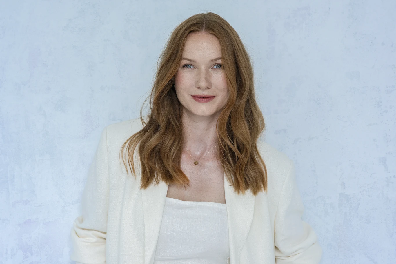 "Byciu na scenie towarzyszy wiele skrajnych emocji i spora adrenalina, a to uzależnia" "Byciu na scenie towarzyszy wiele skrajnych emocji i spora adrenalina, a to uzależnia"