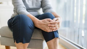 Pomaga w reumatyzmie i zakwasach. Terapia, którą można stosować w domu