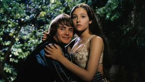 Leonard Whiting i Olivia Hussey w filmie "Romeo i Julia" w reżyserii Franco Zeffirellego