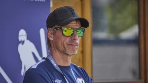 Trener Norwegów krytykuje jury, nie skreśla jeszcze Dawida Kubackiego