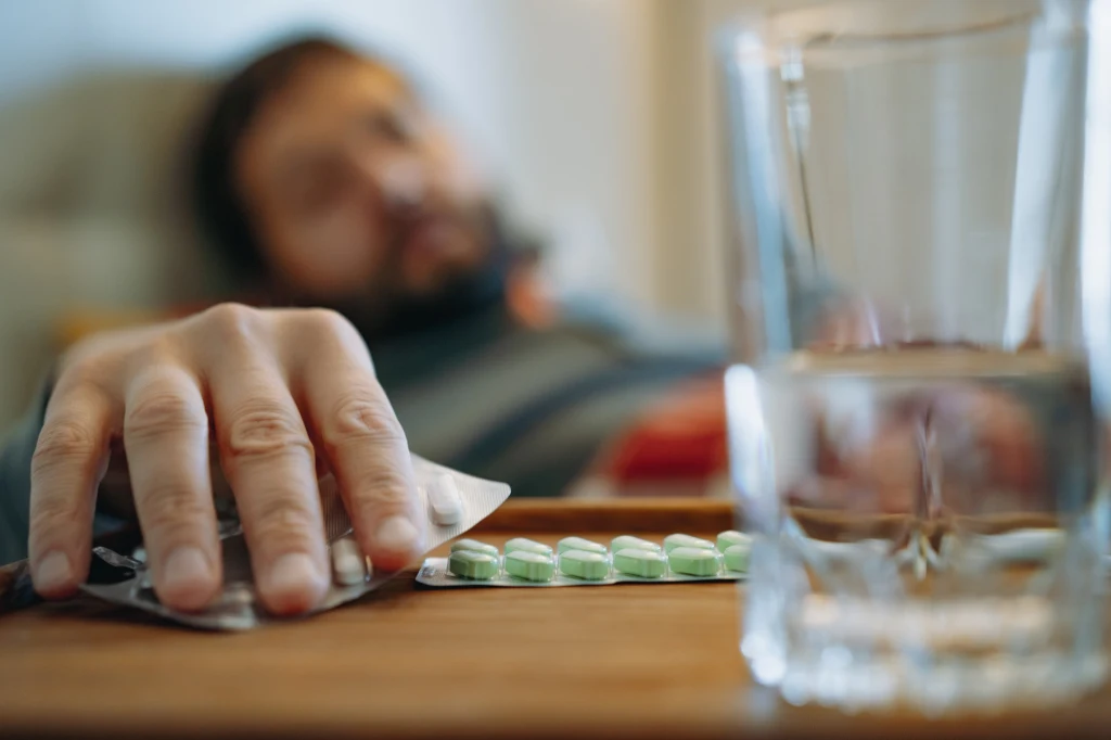 W Polsce notuje się mnóstwo zachorowań i podejrzeń zachorowań na grypę. Nasz czytelnik opisał, jak sam przechodził grypę. Zwracajcie uwagę na te objawy