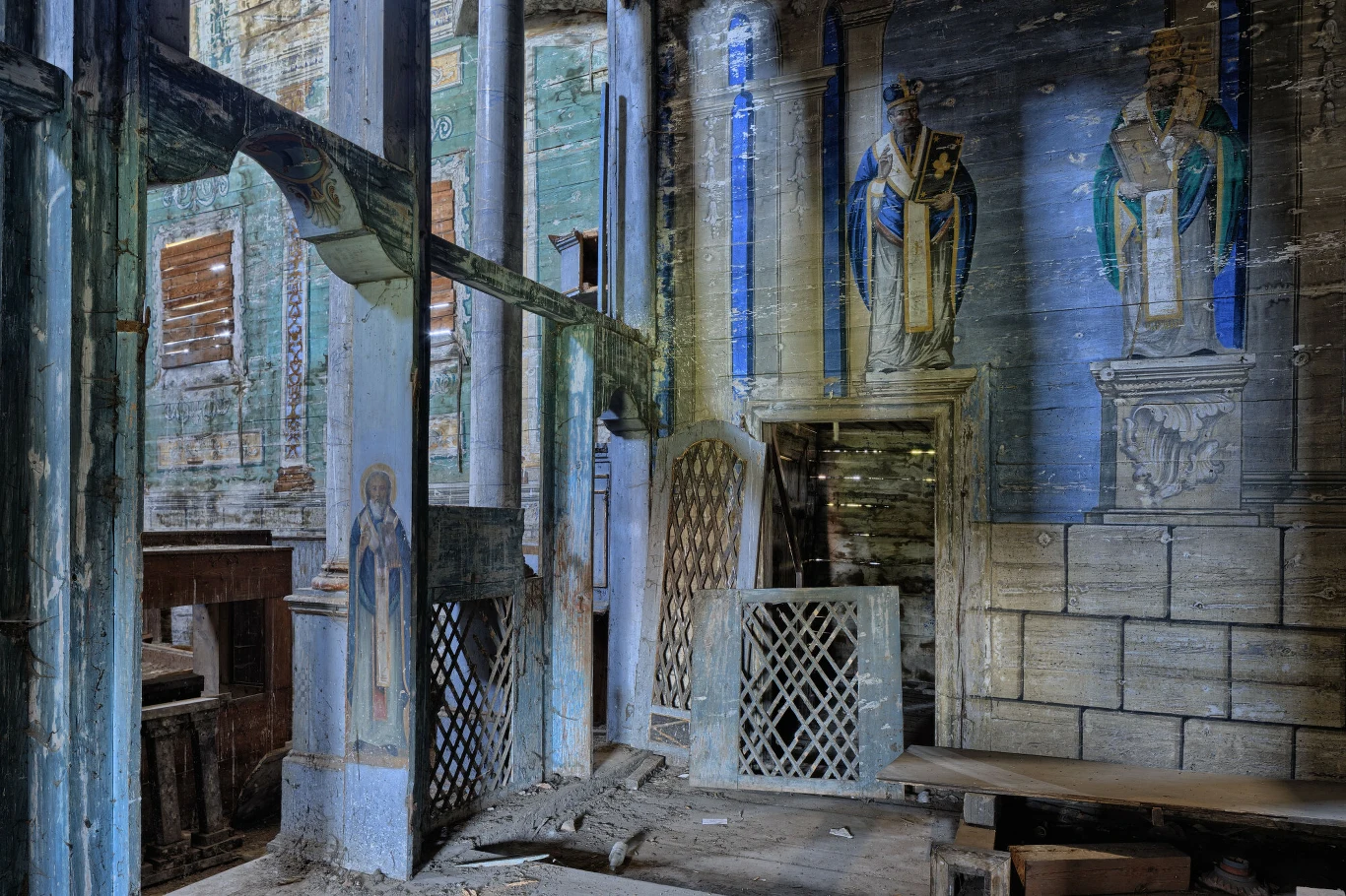 Wnętrze cerkwi św. Dymitra w Cewkowie