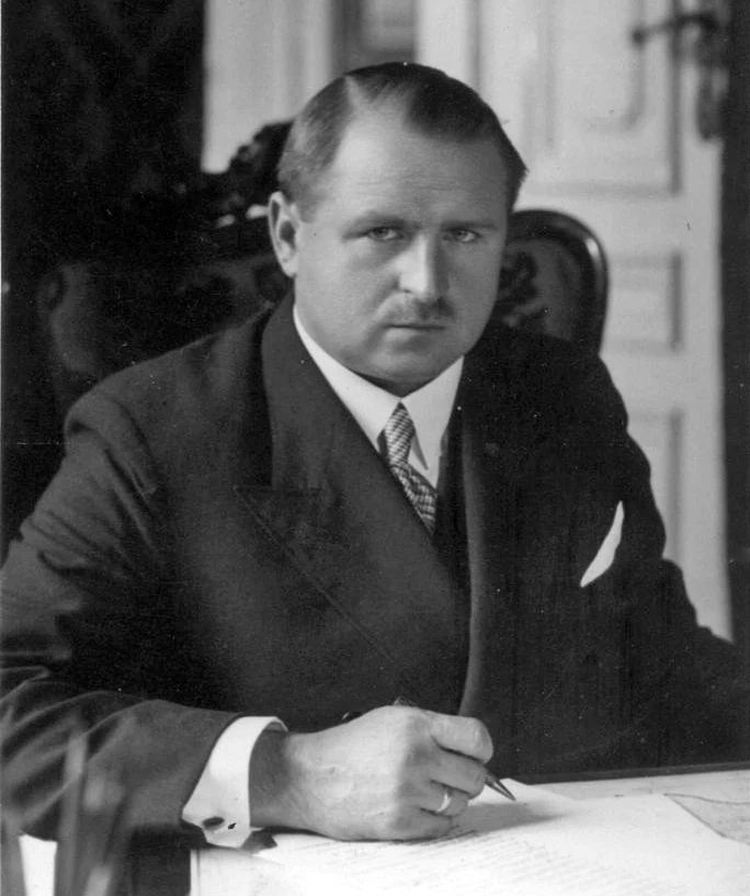Stefan Starzynski - porotret 