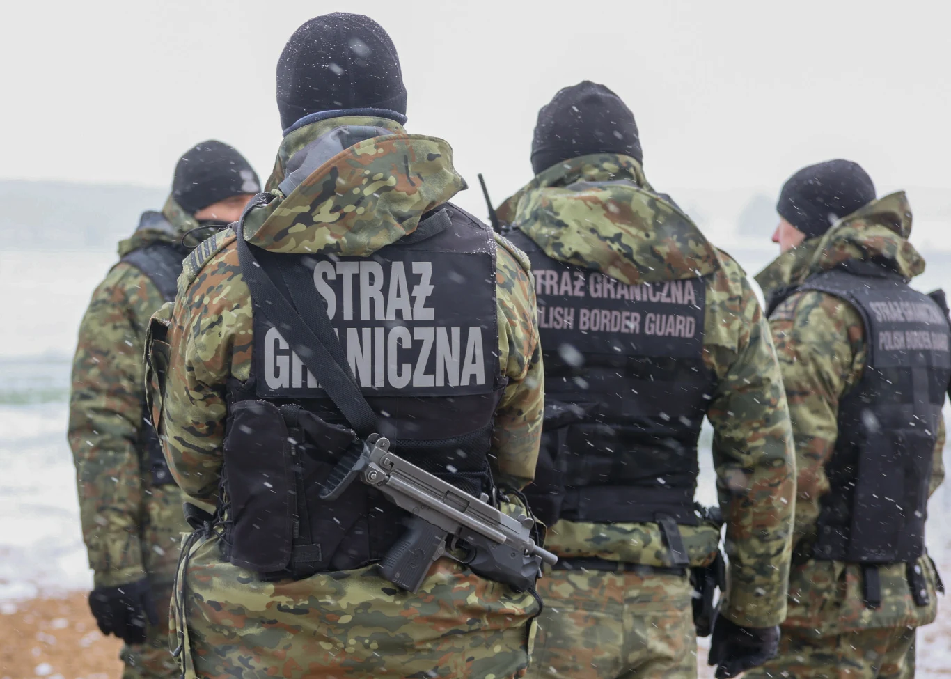 Strażnicy z polskiej Straży Granicznej, zdjęcie ilustracyjne Strażnicy z polskiej Straży Granicznej, zdjęcie ilustracyjne