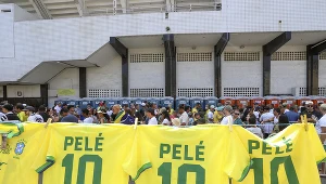 Pele zmarł w grudniu 2022 roku