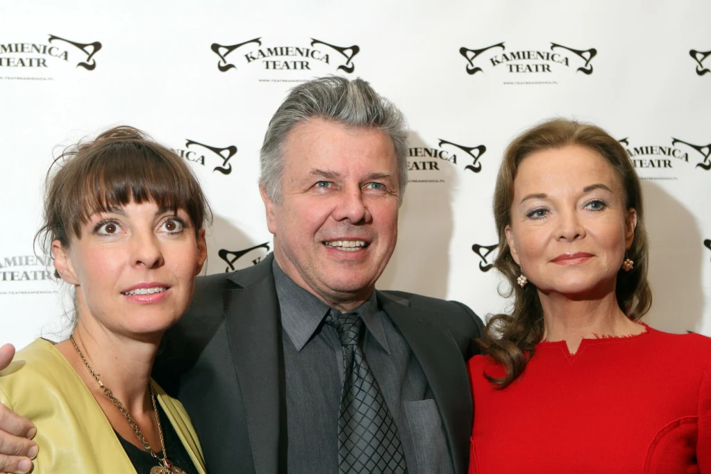 Justyna Sieńczyłło, Emilian Kamiński, Laura Łącz w Teatrze Kamienica