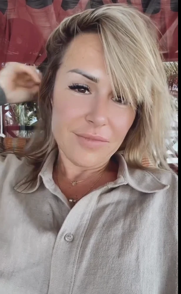 Blanka Lipińska "rozpuściła kwas" w ustach i twarzy Blanka Lipińska "rozpuściła kwas" w ustach i twarzy