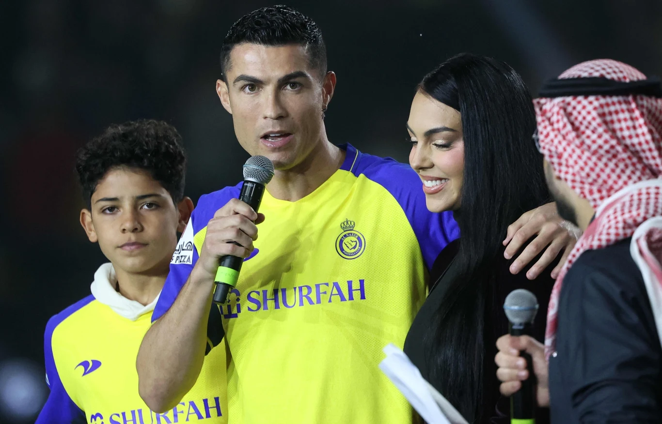 Cristiano Ronaldo, Georgina Rodriguez i dzieci przeprowadzają się do Arabii Saudyjskiej