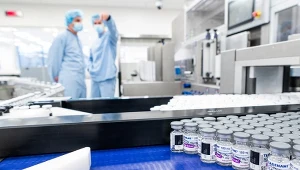 Zakład produkcyjny firmy farmaceutycznej AstraZeneca (zdj. ilustracyjne)