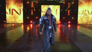 ​Popularny wrestler w nietypowej roli. Stworzył w ringu cosplay bohatera gier