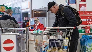 Sieci handlowe wstrzymały się z drastycznym skokiem cen przed samymi świętami (zdj. ilustracyjne)