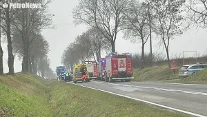 W miejscowości Parzeń pod Płockiem na drodze wojewódzkiej nr 559 doszło do zderzenia dwóch samochodów. W wyniku odniesionych obrażeń zmarł 8-letni chłopiec