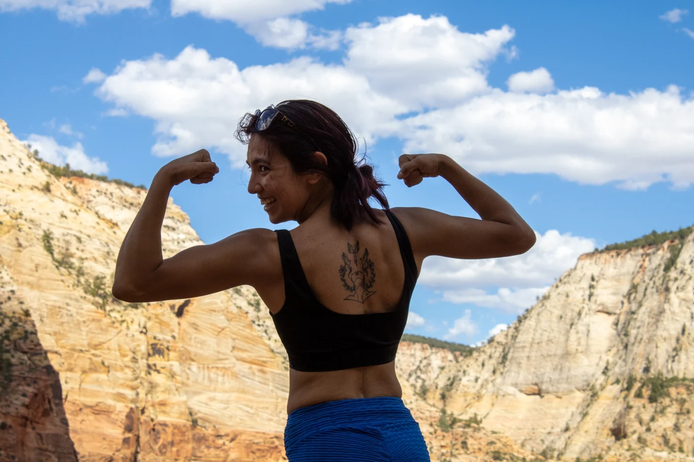 Tatuaż na plecach podkreśli naszą siłę Tatuaż na plecach podkreśli naszą siłę