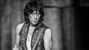Nie żyje legendarny gitarzysta. Jeff Beck zmarł na zapalenie opon mózgowych