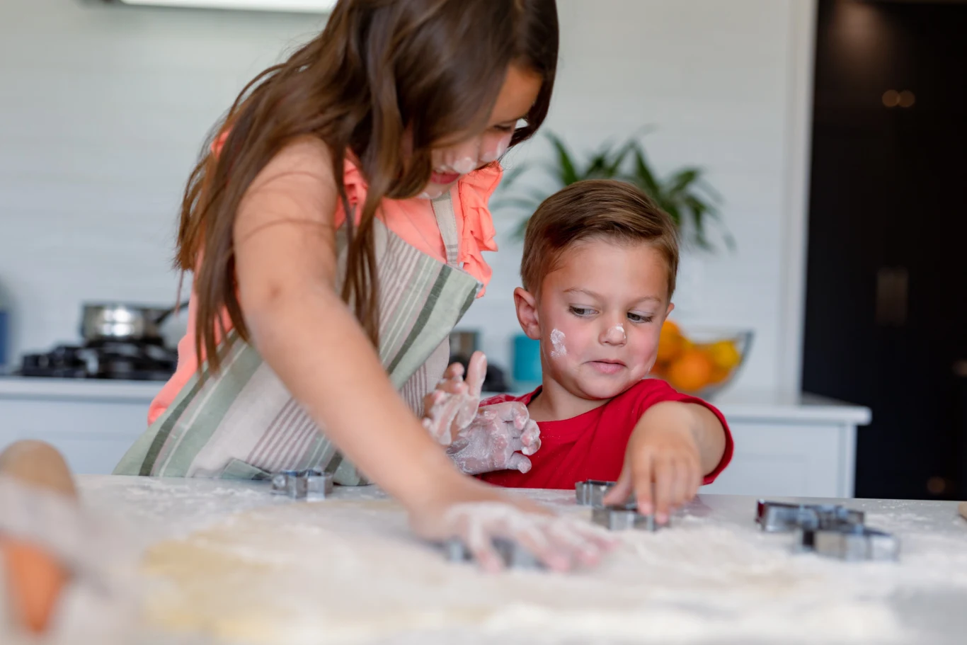 Próbowanie nowych przepisów może być dla dzieci bardzo ekscytujące Próbowanie nowych przepisów może być dla dzieci bardzo ekscytujące