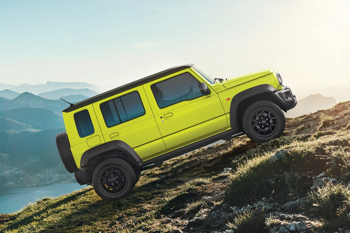 Suzuki Jimny w wersji pięciodrzwiowej