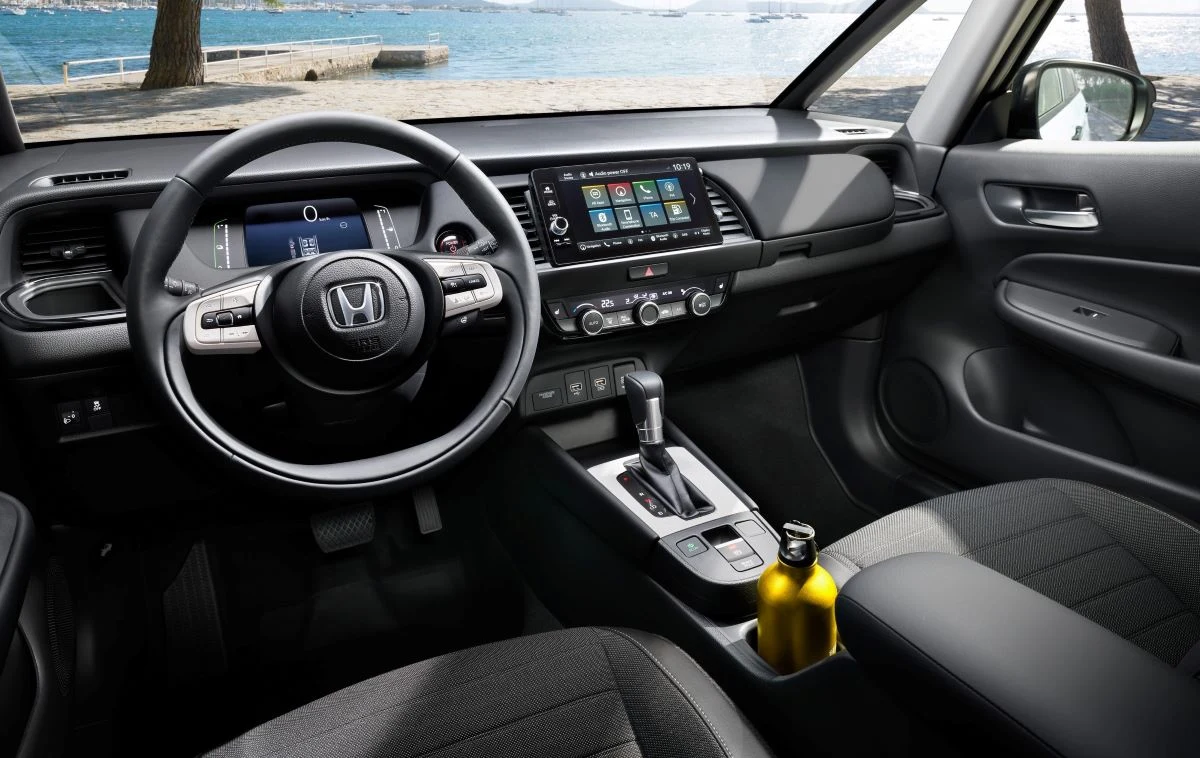 Honda Jazz Crosstar po liftingu.