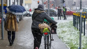 Pogoda: W piątek duże zachmurzenie i opady deszczu. Gdzie śnieg?