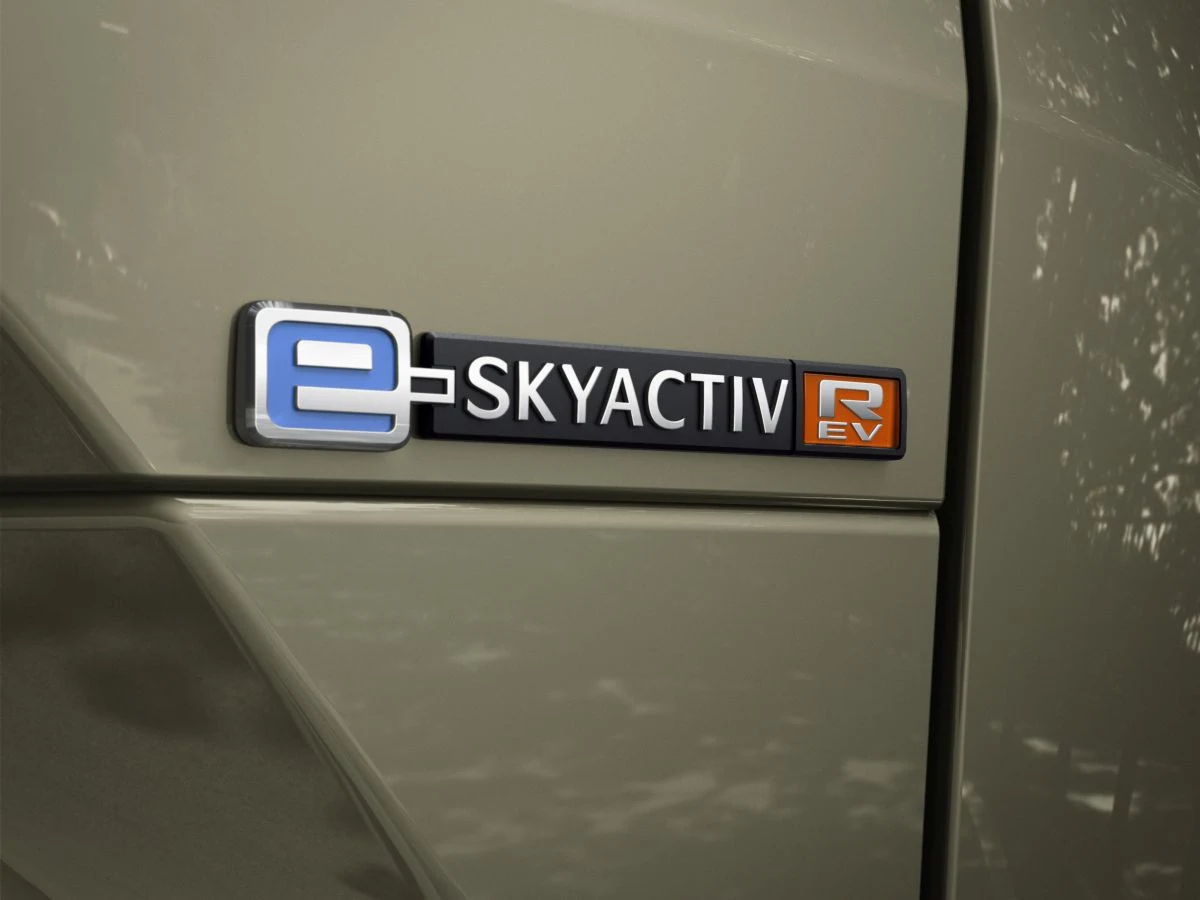 Mazda MX-30 e-Skyactiv R-EV z silnikiem Wankla Mazda MX-30 e-Skyactiv R-EV z silnikiem Wankla