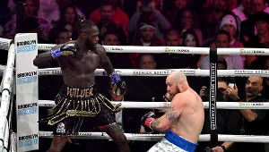 Deontay Wilder w walce z Robertem Heleniusem