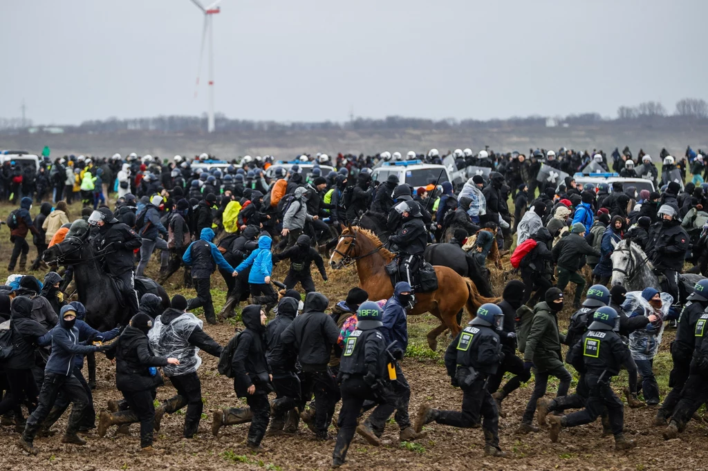 Miejsce protestu aktywistów klimatycznych Miejsce protestu aktywistów klimatycznych