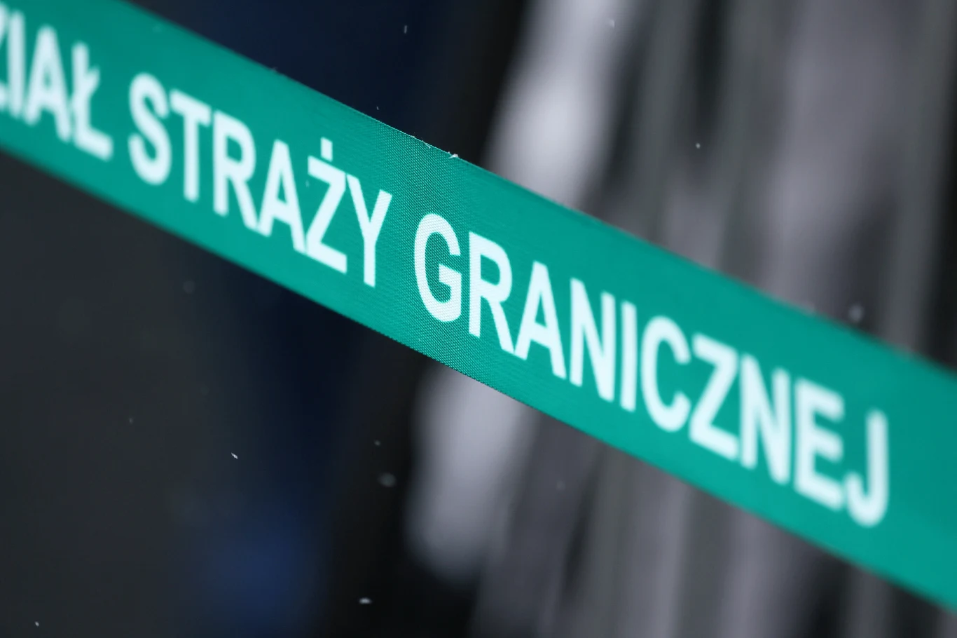 Jeśli zdarzenie ma miejsce na lotnisku, najwłaściwszym organem do powiadomienia będzie Straż Graniczna