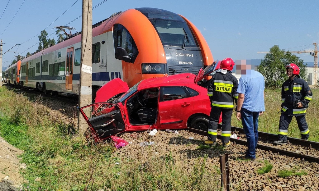 Do wypadku na przejeździe kolejowym w Szaflarach doszło podczas egzaminu na prawo jazdy