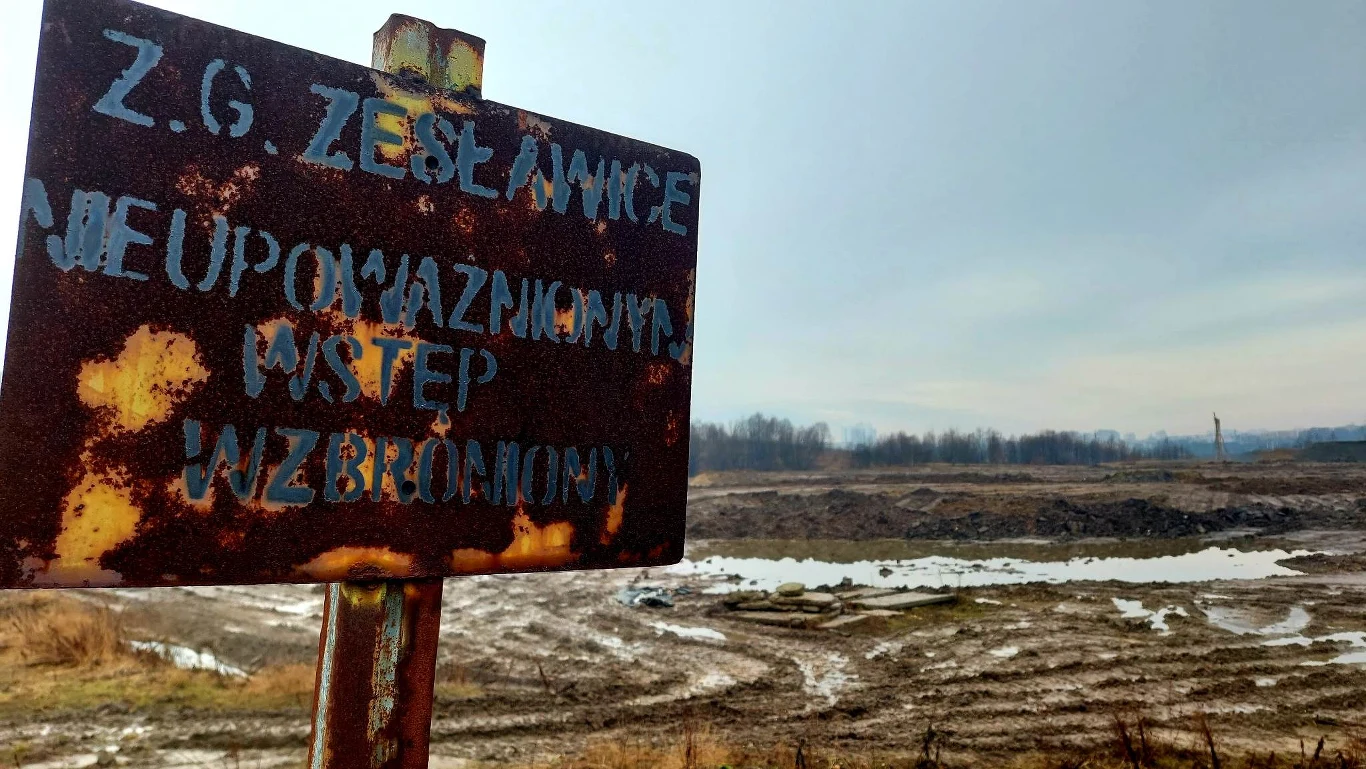 Teren dawnej kopalni iłów Teren dawnej kopalni iłów