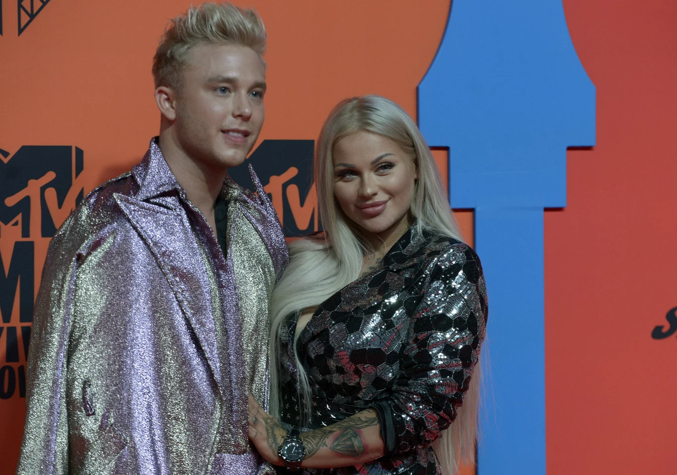 EwelOna podczas gali MTV w 2019 roku EwelOna podczas gali MTV w 2019 roku