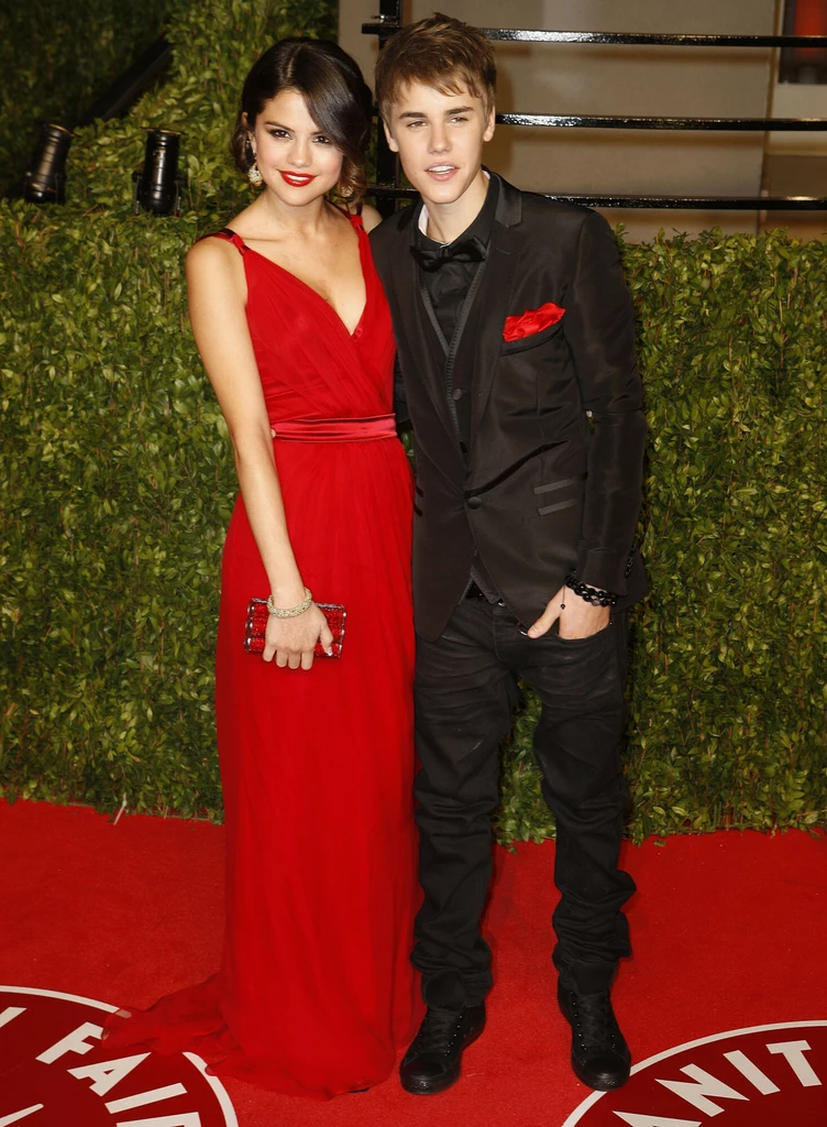 Selena Gomez i Justin Bieber w 2011 roku