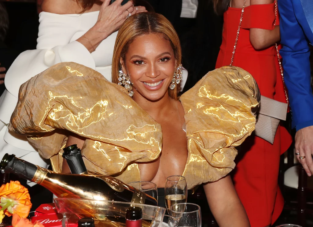 Tuż za Bellą Hadid w zestawieniu znalazła się Beyonce