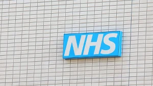 Pielęgniarki zatrudnione w publicznej służbie zdrowia (National Healt Service) chcą "inflacyjnych" podwyżek płac. Zdj. ilustracyjne