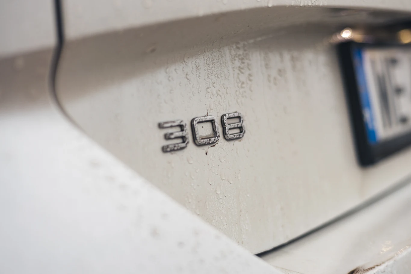 Peugeot 308 SW Hybrid