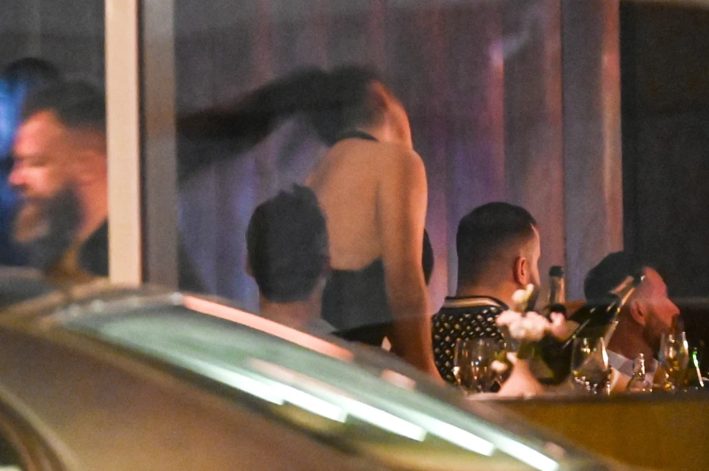 Iwona Węgrowska z partnerem balowała do 5 rano Iwona Węgrowska z partnerem balowała do 5 rano