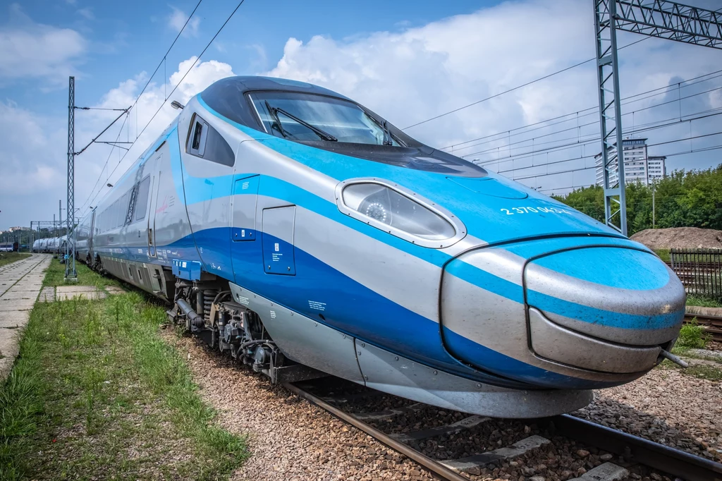 Pendolino z Wrocławia do Warszawy droższe od samolotu