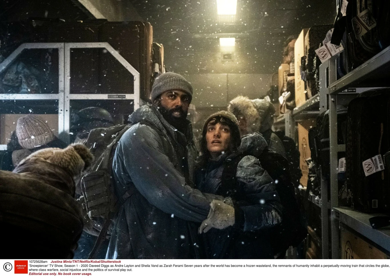 Kadr z serialu "Snowpiercer" Kadr z serialu "Snowpiercer"