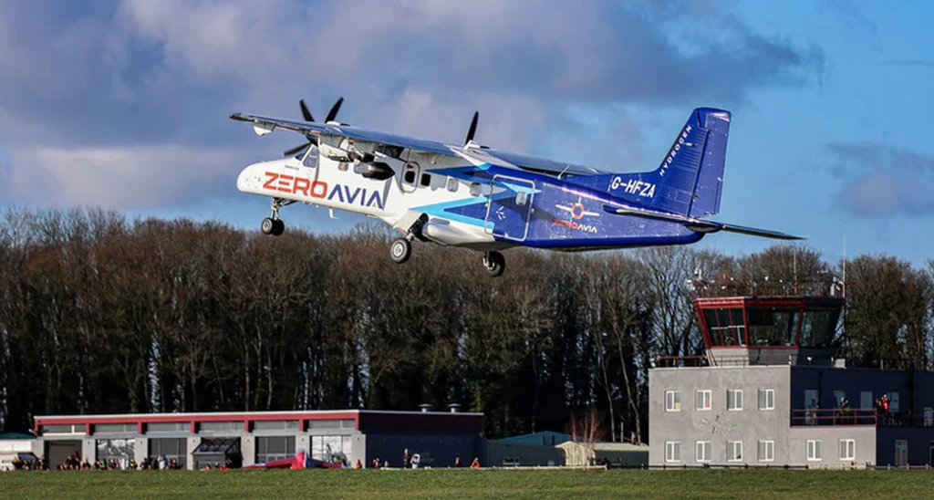 Wodorowo-elektryczny Dornier 228 ma za sobą dziewiczy 10-minutowy lot