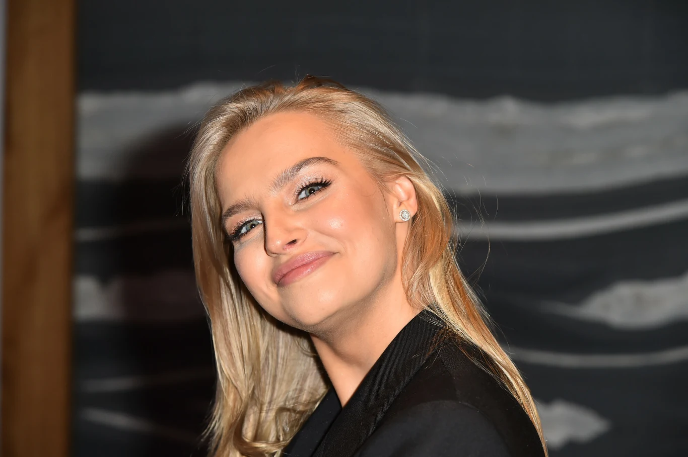 Karolina Pisarek zyskała popularność dzięki programowi "Top model". Do dziś robi karierę modelki Karolina Pisarek zyskała popularność dzięki programowi "Top model". Do dziś robi karierę modelki