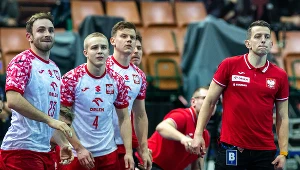 Reprezentanci Polski oraz selekcjoner Patryk Rombel 